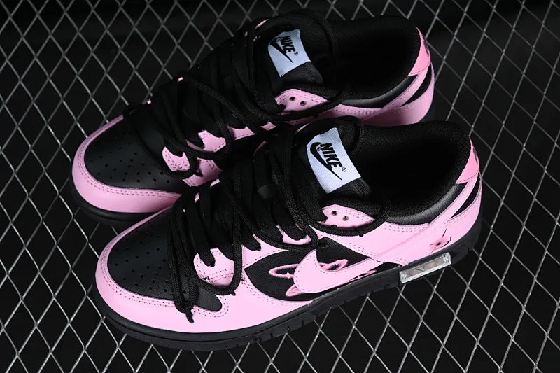 All Categories Nk SB Dunk Series Nk SB Dunk Low Low-top Sneakers Nk Dunk Low Bubble Jellyfish Neon Star Millennium Cyber ​​Black Pink SB Strap Low-top Casual Sneakers FD1232-001